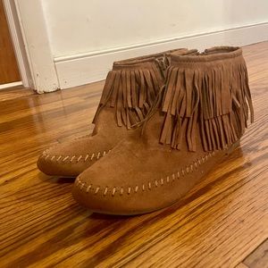 MUDD Cognac Brown Fringe Moccasins Ankle Boots